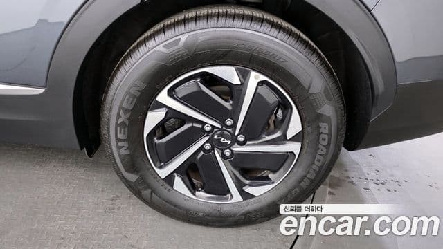 Kia Sportage 2022 — фото 5 из 20