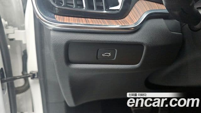 Volvo S60 2024 — Photo 12/20