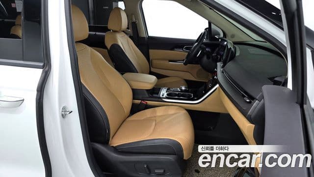 Kia Carnival 2023 — Фото 10/20