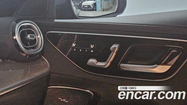 Mercedes-Benz C-Class 2022 — фото 8 из 19