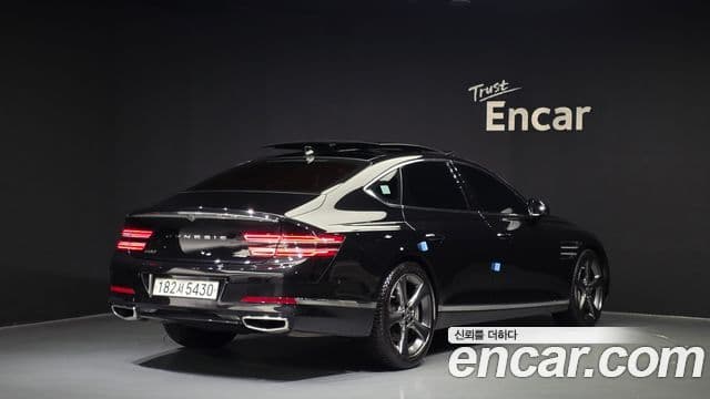 Genesis Electrified G80 2023 — Фото 2/20