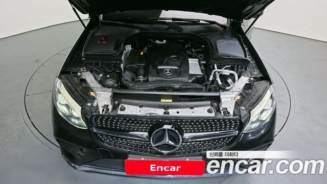 Mercedes-Benz GLC-Class 2019 — Şəkil 6/20