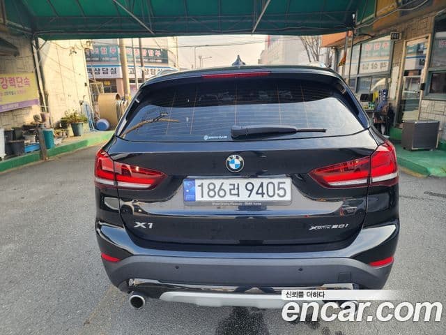 BMW X1 2021 — Photo 7/14
