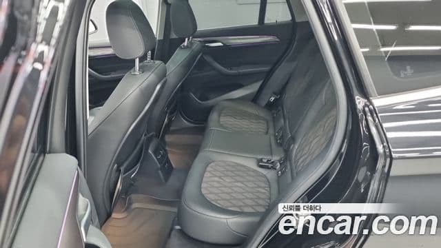 BMW X1 2021 — Photo 4/14