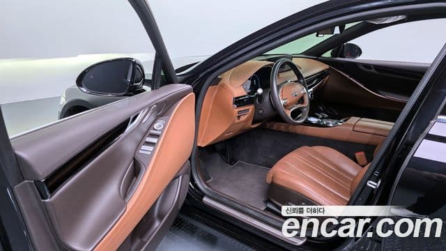 Genesis G80 2022 — Photo 6/20