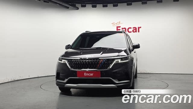 Kia Carnival 2021 — Photo 7/20