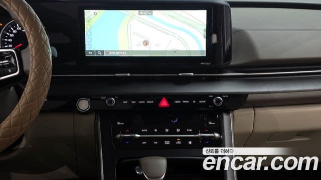 Kia Carnival 2021 — Photo 3/20