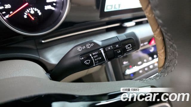 Kia Carnival 2021 — Photo 13/20