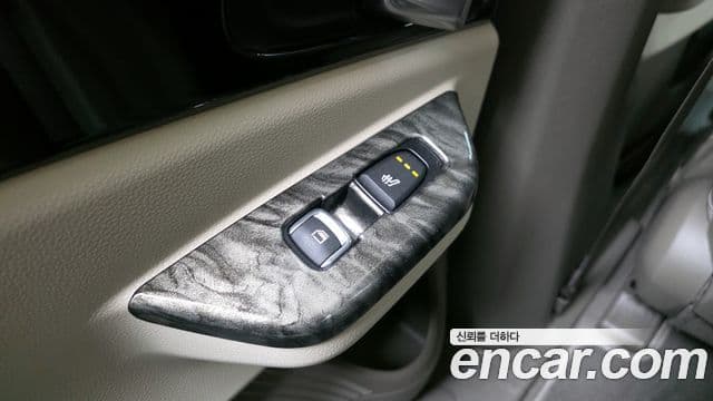 Kia Carnival 2021 — Photo 16/20