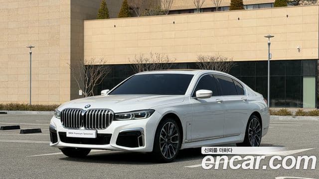 BMW 7 Series 2021 — ფოტო 2/20