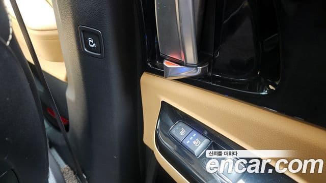 Kia Carnival 2020 — Фото 17/20