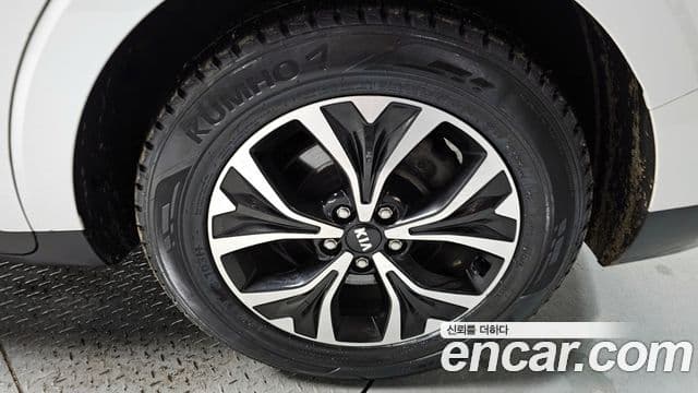 Kia Carnival 2020 — Фото 5/20