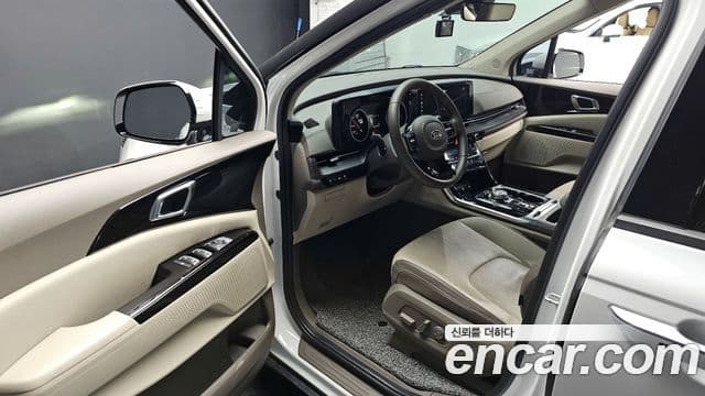 Kia Carnival 2020 — Фото 10/20