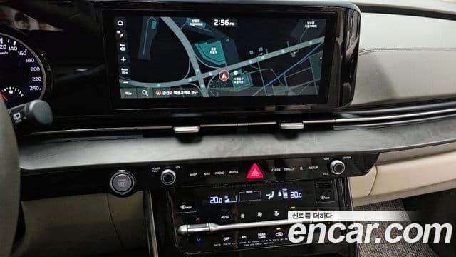 Kia Carnival 2020 — Фото 14/20