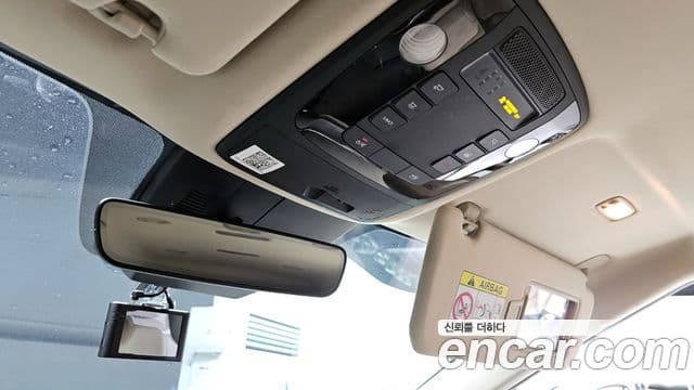 Kia Carnival 2020 — Фото 18/20