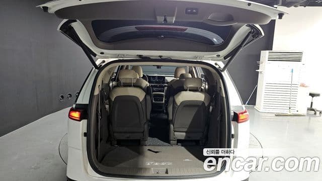 Kia Carnival 2020 — Фото 20/20