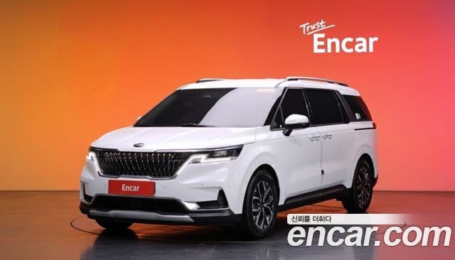 Kia Carnival 2020 — Фото 1/20