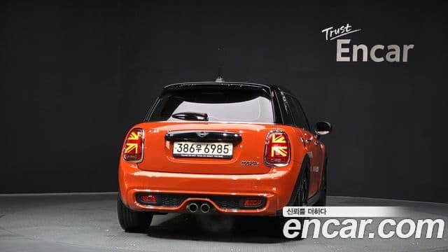 Mini Cooper S 2018 — Şəkil 3/20