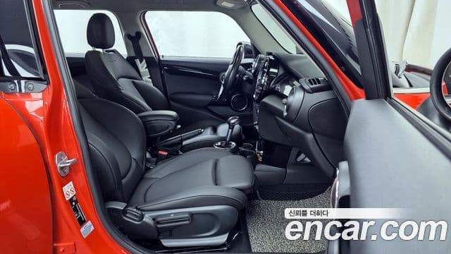 Mini Cooper S 2018 — Şəkil 8/20