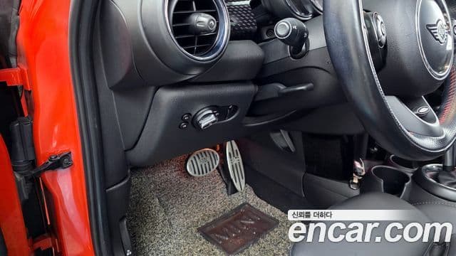 Mini Cooper S 2018 — Şəkil 16/20