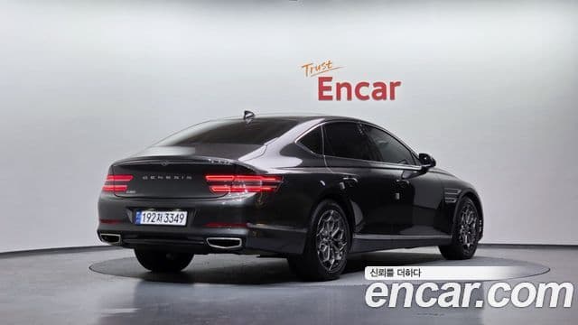 Genesis Electrified G80 2022 — ფოტო 2/20