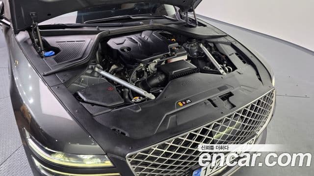 Genesis Electrified G80 2022 — ფოტო 6/20