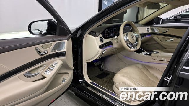 Mercedes-Benz S-Class 2018 — ფოტო 18/20