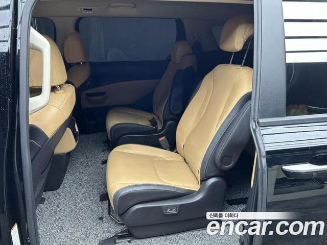 Kia Carnival 2022 — Şəkil 7/19