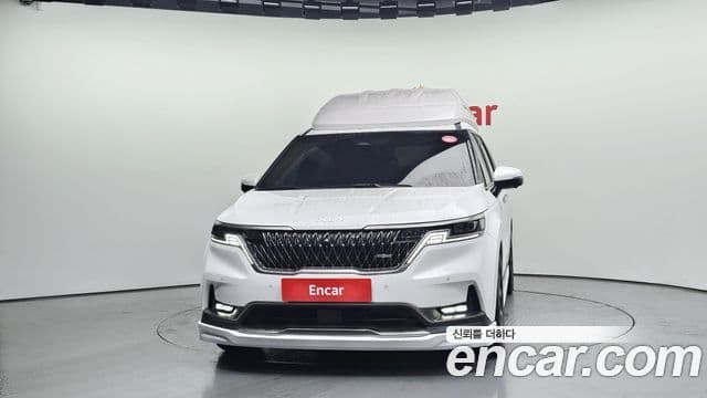 Kia Carnival 2022 — Фото 3/20