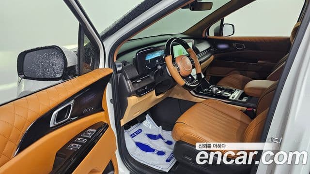 Kia Carnival 2022 — Фото 10/20