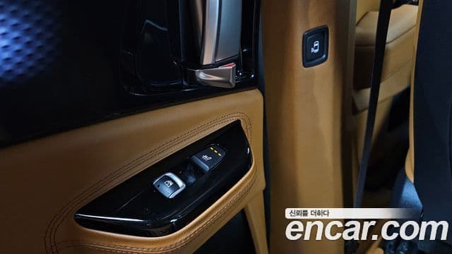 Kia Carnival 2022 — Фото 18/20