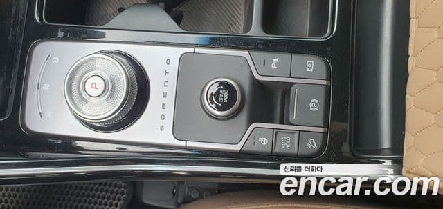 Kia Sorento 2024 — ფოტო 8/20