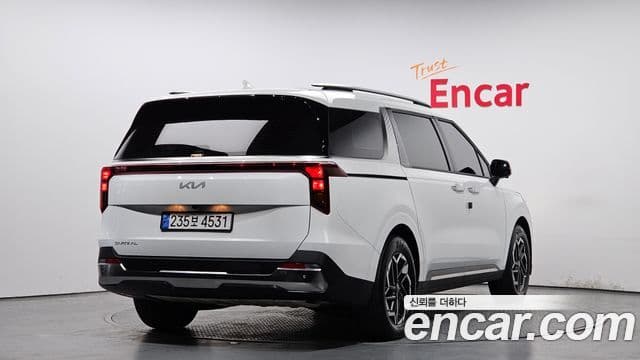 Kia Carnival 2024 — ფოტო 2/20