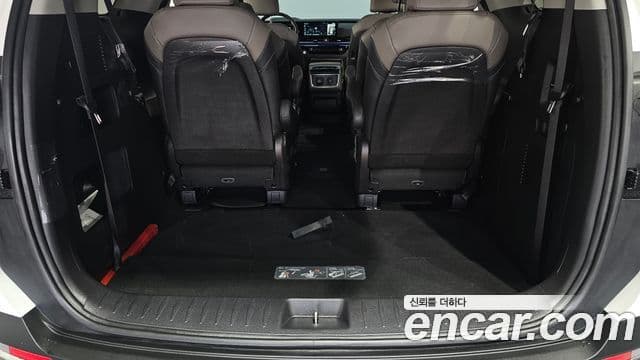 Kia Carnival 2024 — ფოტო 20/20
