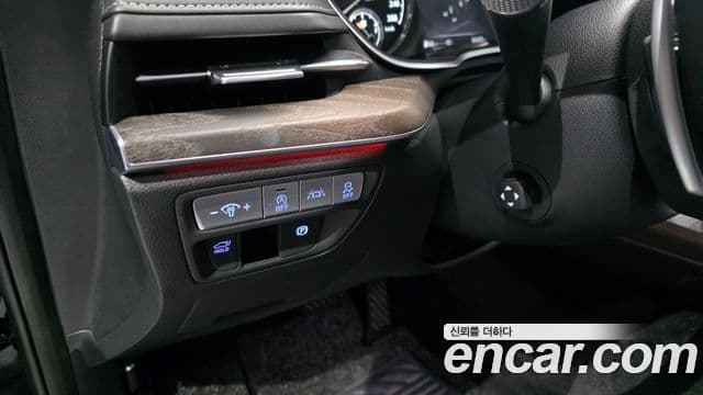 Genesis Electrified G80 2020 — ფოტო 15/20
