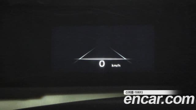 Genesis Electrified G80 2020 — ფოტო 17/20