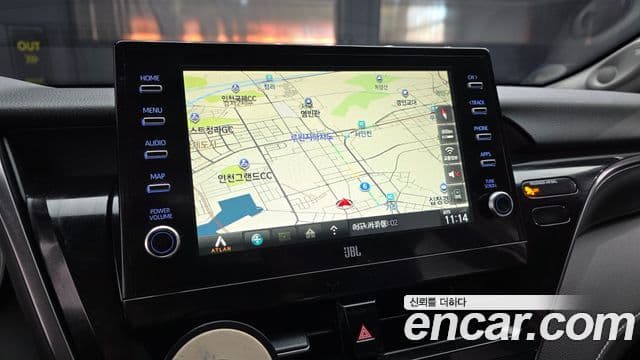 Toyota Camry 2021 — Photo 18/20