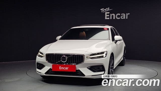 Volvo S60 2024 — ფოტო 3/20