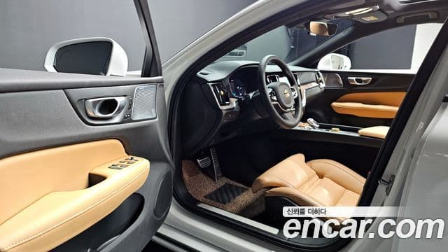 Volvo S60 2024 — ფოტო 12/20