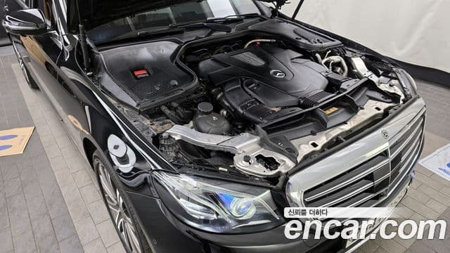 Mercedes-Benz E-Class 2020 — Şəkil 6/20