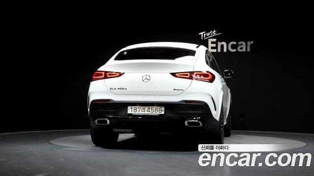 Mercedes-Benz GLE-Class 2022 — Фото 4/20