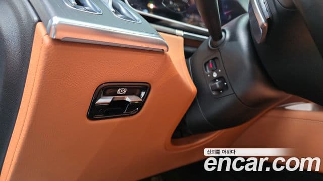 Mercedes-Benz S-Class 2022 — Photo 15/20