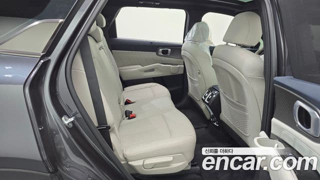 Kia Sorento 2022 — Şəkil 12/20