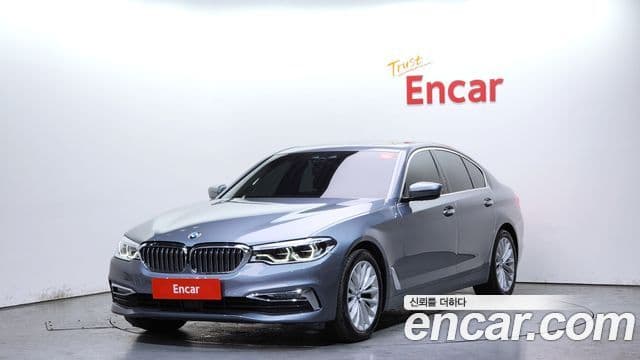 BMW 5 Series 2018 — ფოტო 9/20