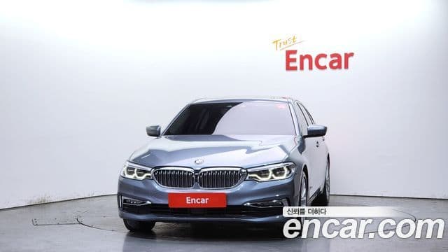 BMW 5 Series 2018 — ფოტო 2/20