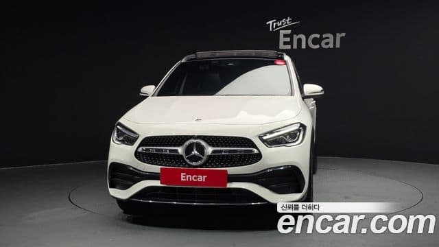 Mercedes-Benz GLA-Class 2021 — Фото 3/20
