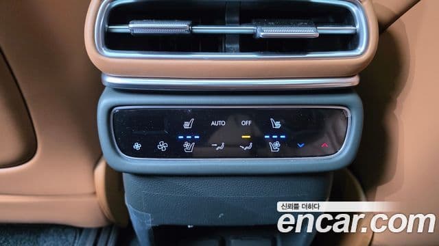 Genesis GV80 2024 — ფოტო 18/20