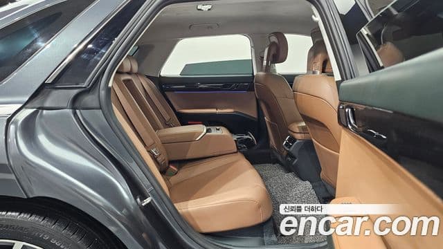 Hyundai Grandeur 2023 — фото 12 из 20