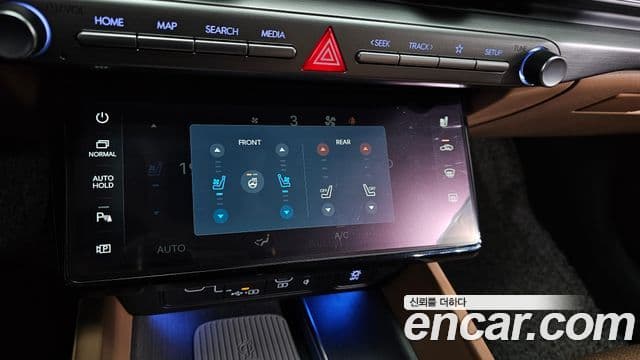 Hyundai Grandeur 2023 — фото 14 из 20