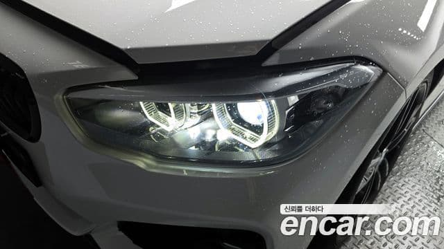 BMW 1 Series 2018 — Şəkil 13/20